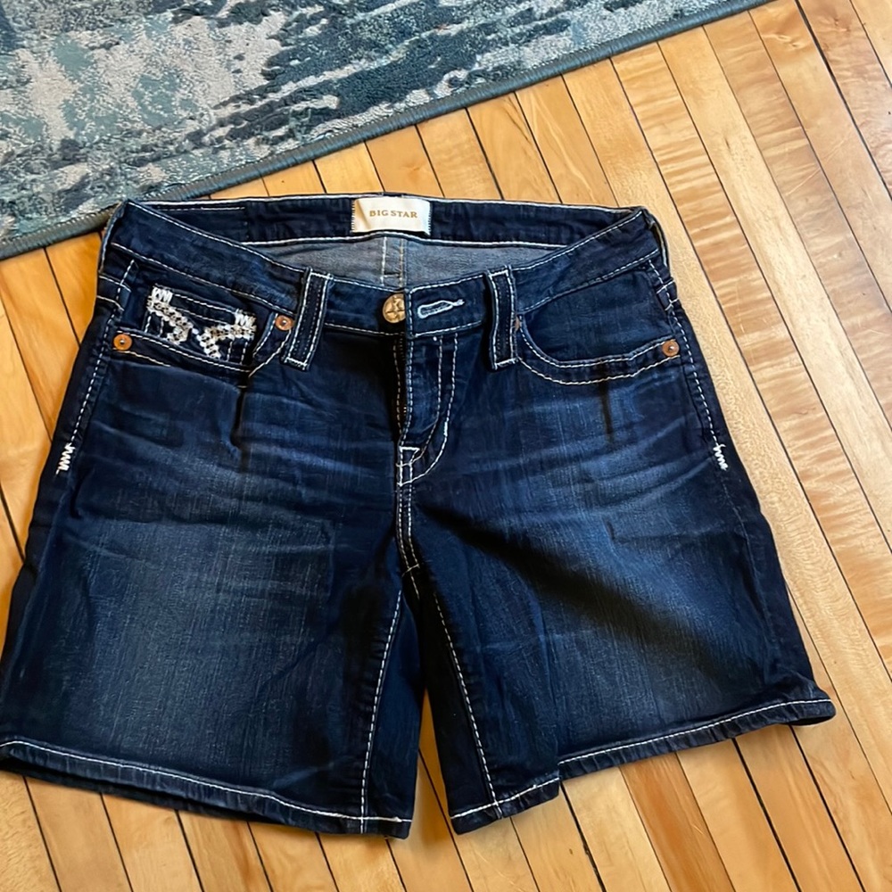 Big Star Shorts size 27